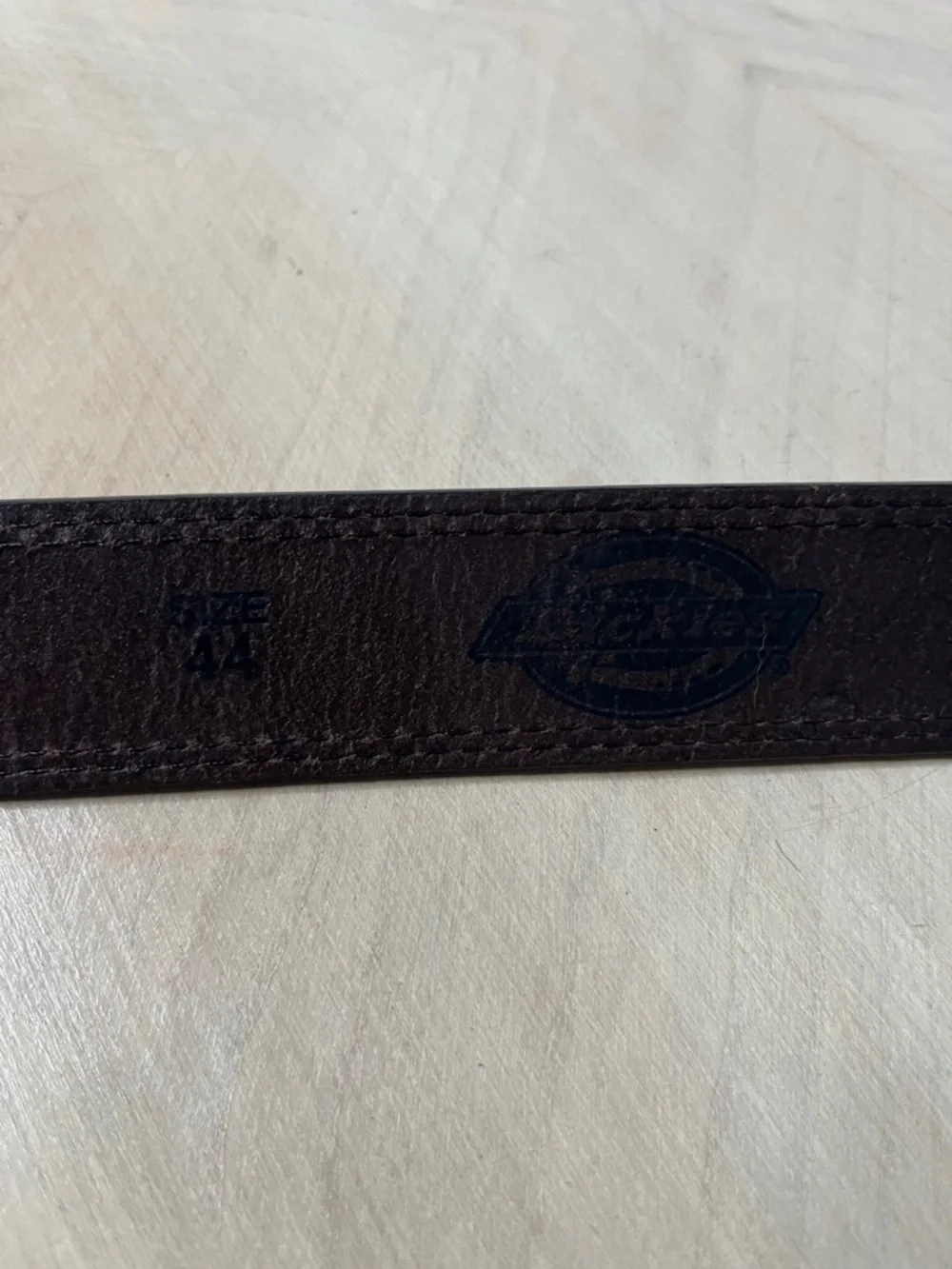 Dickies Men's Dark Brown Genuine Leather Belt Size